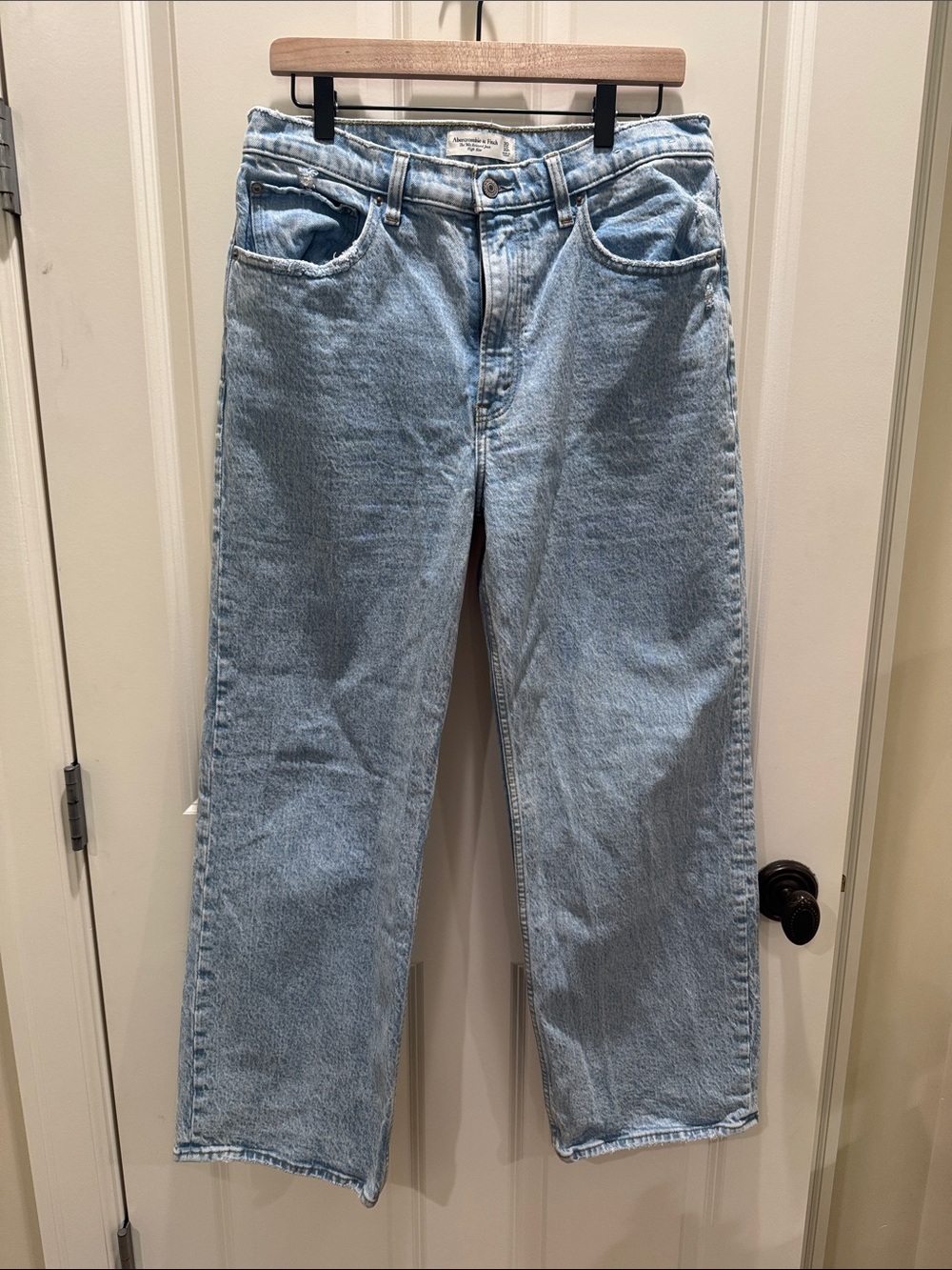 Abercrombie & Fitch Light Blue Jeans
